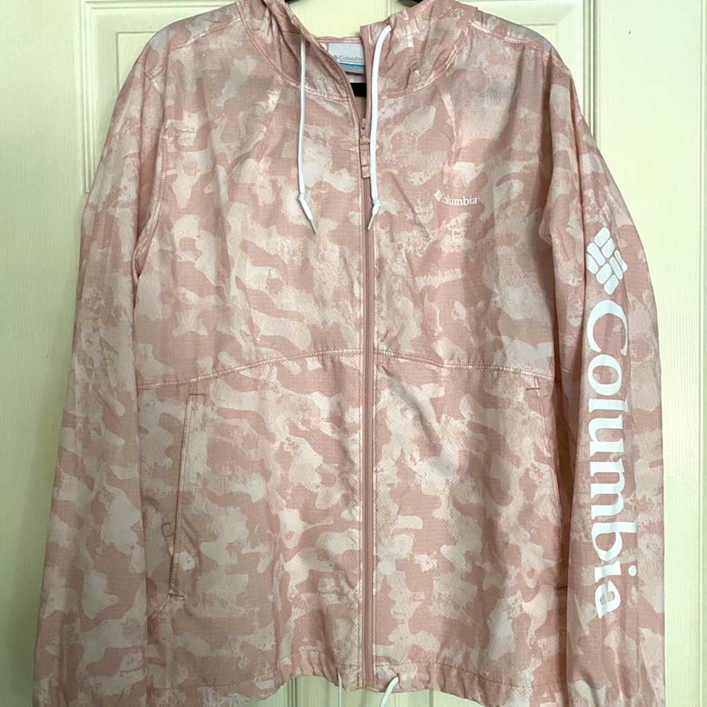 Columbia Lightweight Windbreaker